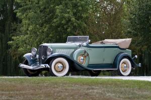 1933 Auburn 8-105 Salon Dual Ratio Convertible Sedan